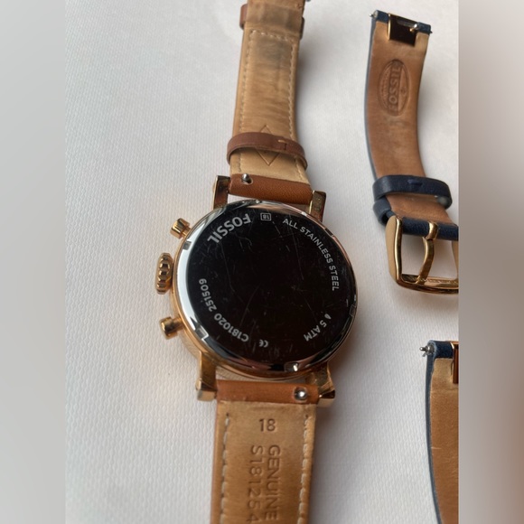 Fossil Rose Gold Chronograph Watch + leather bands - Picture 10 of 16
